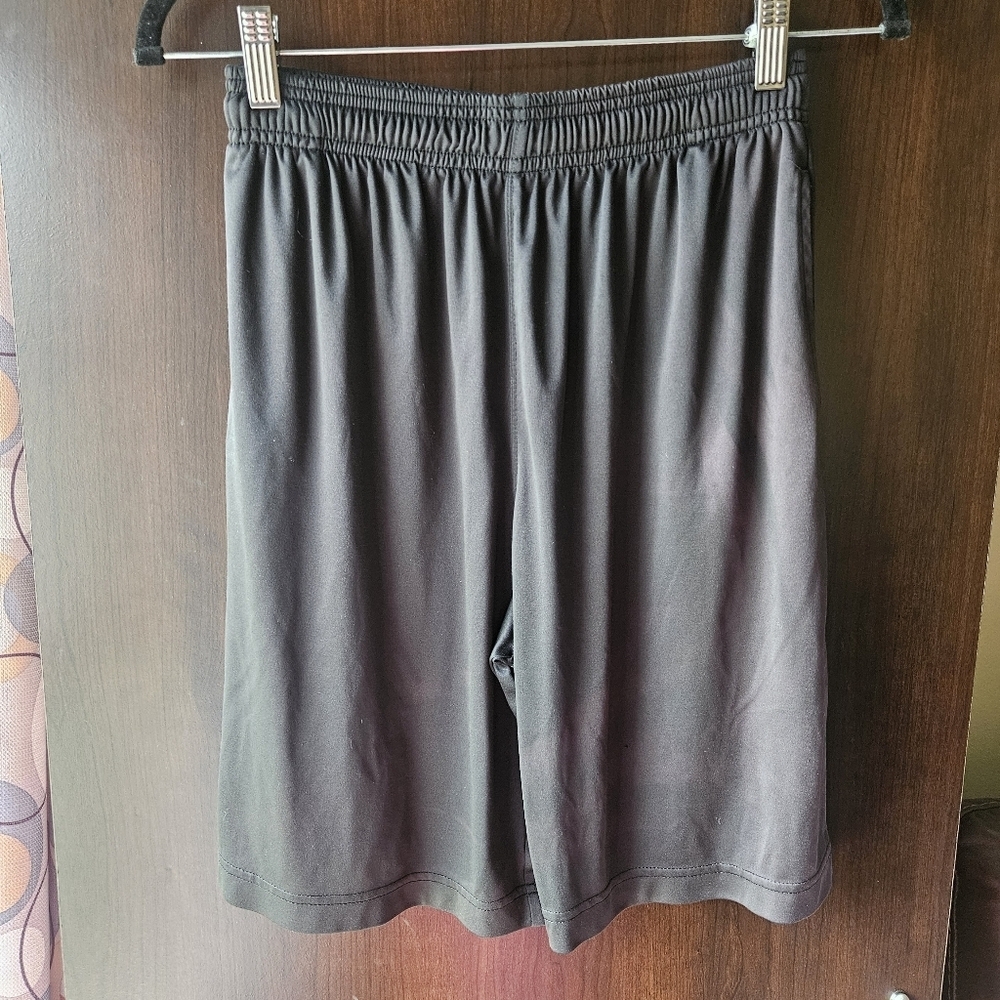 Hibbett Sports Black Shorts Boy's Size Large